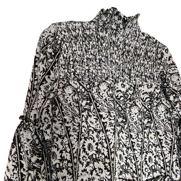 To La Roo Girl Long Sleeve Black & Grey Dress Sz 10 Smocked Lined Pre-owned - Picture 4 of 7